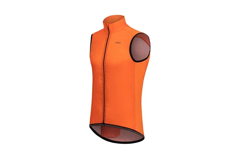 CHALECO CORTAVIENTO HOMBRE HIRU CORE 2023 3 CHALECO CORTAVIENTO HOMBRE HIRU CORE 2023